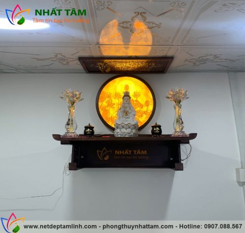 Bàn thờ treo tường nhỏ gọn