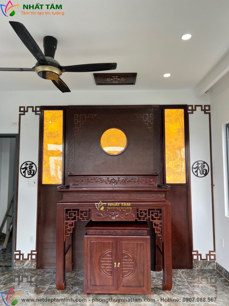 Tranh trúc chỉ bàn thờ đẹp được lắp đặt tận nhà